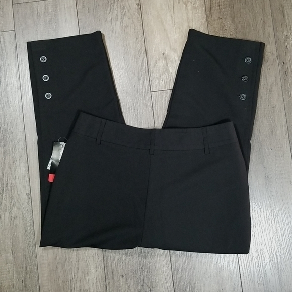 Gilani Dress 3 Button Cuff Hi-Rise Capris - Picture 3 of 9